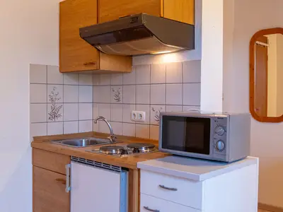 Küchenzeile im Wohn-Schlafraum