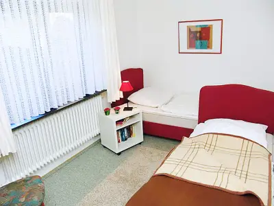 2. Schlafzimmer
