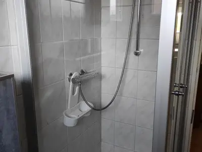 Bad mit Dusche