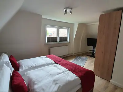 Schlafzimmer 1. OG
