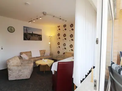 Wohnzimmer, Couch, Esstisch