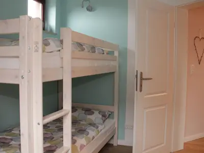 Kinderzimmer mit Etagenbett