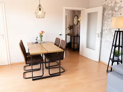 Essbereich im Wohnzimmer