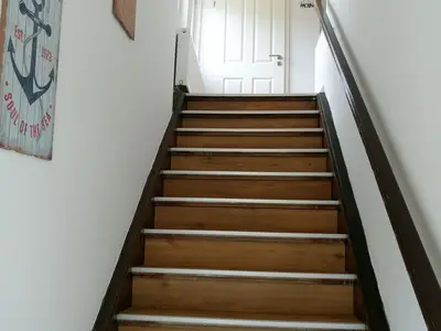 Treppenaufgang zur Wohnung