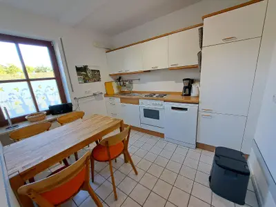 Küche mit Sitzbereich