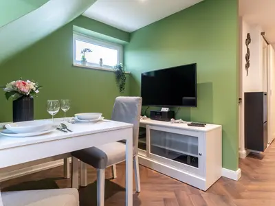 DiningRoom