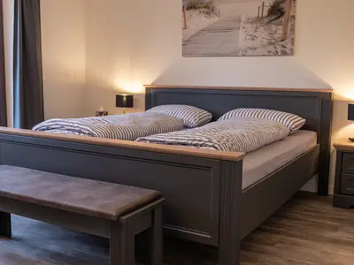 1. Schlafzimmer