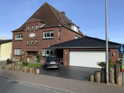 Hausansicht von vorne