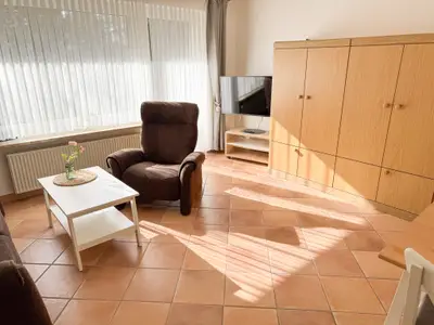 Haus 2 App. 2 Wohn-Essbereich 2