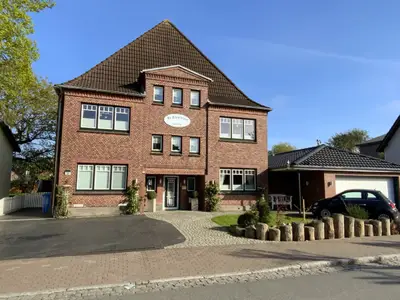 Hausansicht von vorne