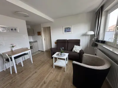 Haus 1 App. 11 Wohn-Essbereich 2