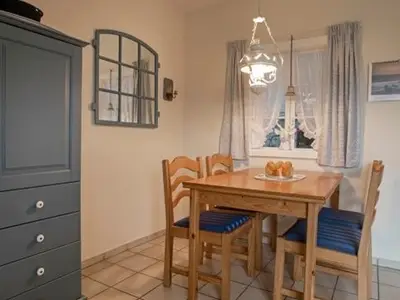 Ferienwohnung für 4 Personen (60 m²) in Büsumer Deichhausen 4/10