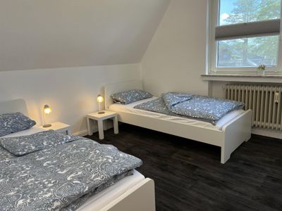 Schlafzimmer (2)