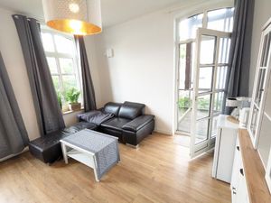 23686700-Ferienwohnung-2-Butjadingen-300x225-1