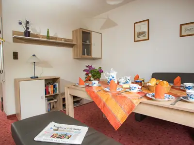 Ferienwohnung für 6 Personen (100 m²) in Butjadingen-Burhave 1/10