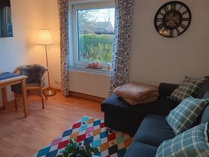 23938421-Ferienwohnung-3-Butjadingen-300x225-5