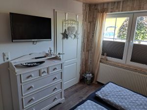 24051537-Ferienwohnung-2-Butjadingen-300x225-2