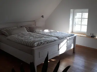 Schlafzimmer - Ansicht Bett