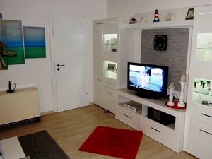 22285691-Ferienwohnung-3-Butjadingen-Burhave-300x225-0