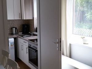 22307041-Ferienwohnung-4-Butjadingen-Burhave-300x225-4