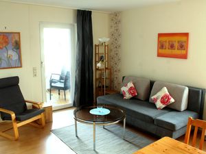 22285685-Ferienwohnung-3-Butjadingen-Burhave-300x225-0