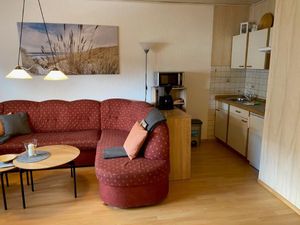 24038822-Ferienwohnung-4-Butjadingen-Burhave-300x225-1