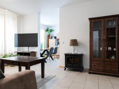 Wohnzimmer 02