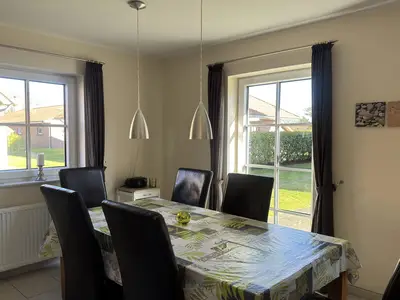 DiningRoom