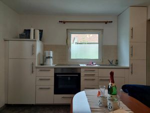 23956600-Ferienwohnung-2-Butjadingen-Fedderwardersiel-300x225-5