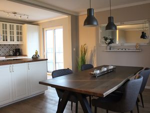 23523692-Ferienwohnung-8-Butjadingen-Tossens-300x225-3