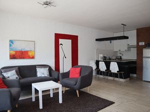 23391826-Ferienwohnung-5-Butjadingen-Tossens-300x225-3