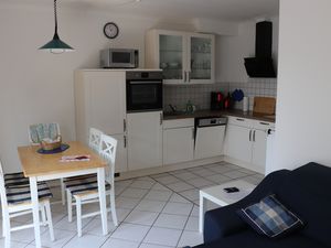 22278539-Ferienwohnung-4-Butjadingen-Tossens-300x225-0