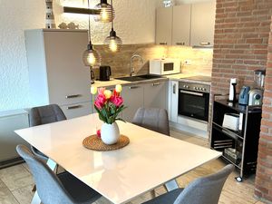 23387490-Ferienwohnung-5-Butjadingen-Tossens-300x225-2