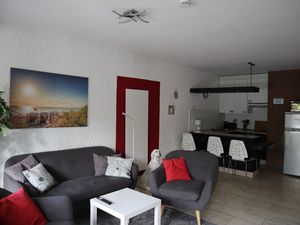 23391826-Ferienwohnung-5-Butjadingen-Tossens-300x225-3