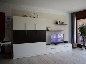 23391826-Ferienwohnung-5-Butjadingen-Tossens-300x225-4