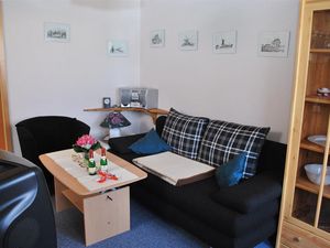 23328152-Ferienwohnung-4-Butjadingen-Waddens-300x225-2