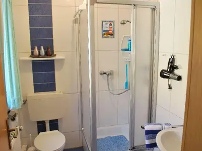 Bad Wohnung Nr 2
