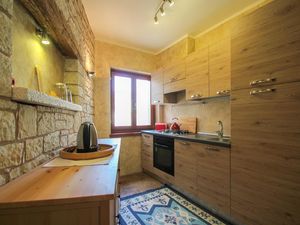 23297811-Ferienwohnung-4-Bužinija-300x225-3