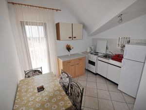 22946459-Ferienwohnung-5-Bužinija-300x225-5