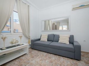 22645553-Ferienwohnung-4-Cabo Roig-300x225-4