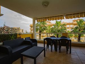 Ferienwohnung für 6 Personen (80 m²) in Cabo Roig