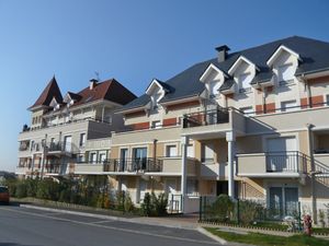 23841668-Ferienwohnung-6-Cabourg-300x225-5