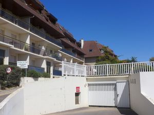 23854813-Ferienwohnung-2-Cabourg-300x225-4