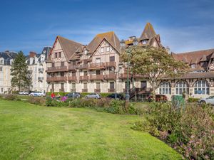 23843994-Ferienwohnung-6-Cabourg-300x225-5