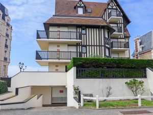 23841603-Ferienwohnung-4-Cabourg-300x225-5