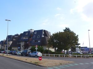 23842737-Ferienwohnung-4-Cabourg-300x225-4