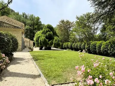 Ferienwohnung für 9 Personen (230 m²) in Cadenet 5/10