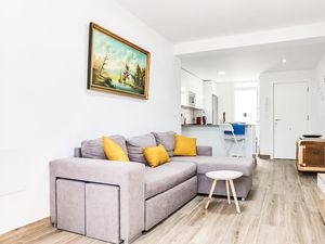 23757346-Ferienwohnung-6-Cadiz-300x225-1