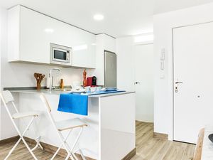 23757346-Ferienwohnung-6-Cadiz-300x225-2