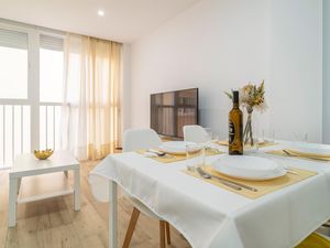 23766137-Ferienwohnung-6-Cádiz-300x225-2